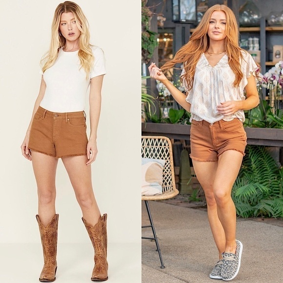 L'AGENCE Pants - NWT L'AGENCE Camel Distressed Denim Mid Rise Raw Hem Cutoff Jean Shorts 25